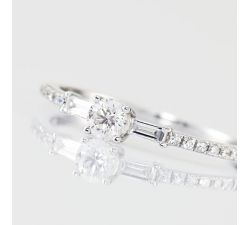 Bristol Ring - Engagement - 18k Gold - Diamonds - Eternity Jewelry