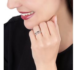 Argolla de matrimonio Laredo: Diamantes apilables con diamantes y diseño moderno